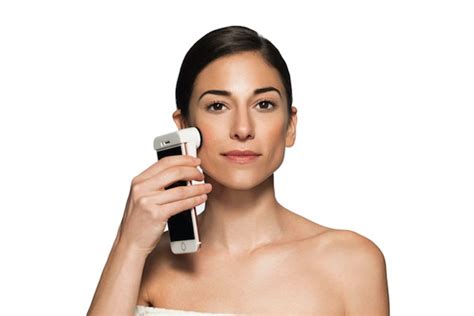 Neutrogena Debuts Iphone Skin Scanner With ‘skin360 Companion App
