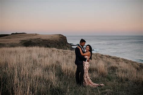 Melbourne Engagement Portrait Photographer Love And Sunshine In Flinders