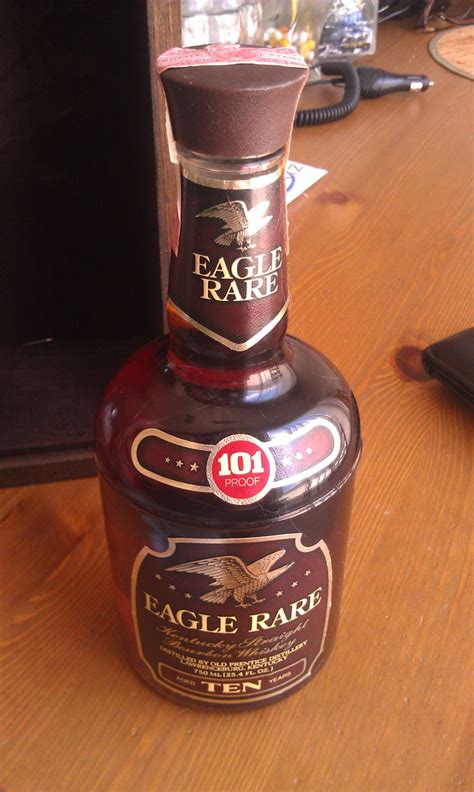 Eagle Rare 101 Proof 10 Year Bourbon Whiskey Mint With Box Collectors