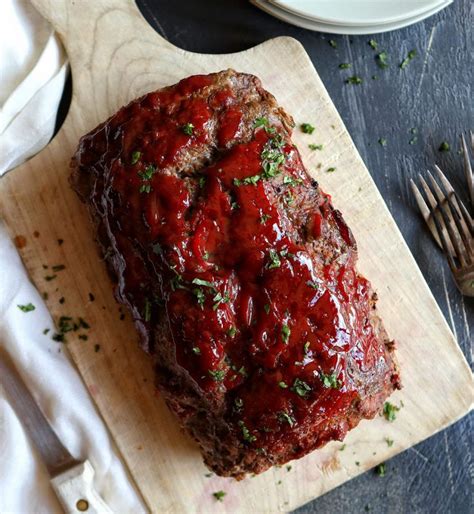 It might not be the sexiest piece of food, but damn is it delish. Magic Meatloaf Recipe | Recipe | Recipes, Meatloaf recipes ...