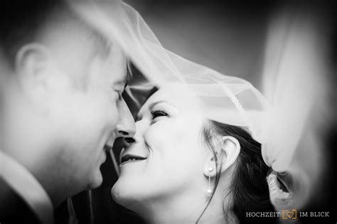 We would like to show you a description here but the site won't allow us. Freie Trauung auf dem Gutshof Rethmar | Hochzeit im Blick ...