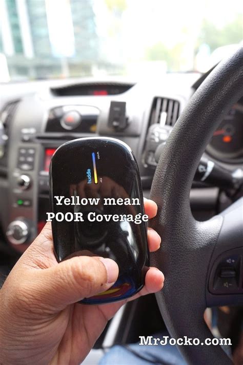Alat ini biasanya disebut tv signal amplifier + 2 cabang (splitter) kegunaan : Cara Mudah Pasang weBoost Drive 3G-S Di Kereta