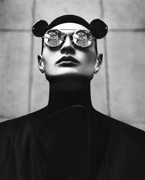 Fashion Noir Dark And Cinematic Photography From Elizaveta Porodina