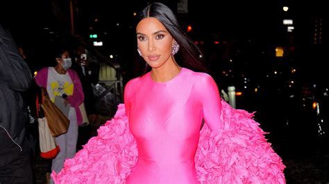 kim kardashian backlash takes over internet as reality star s get up and work advice is