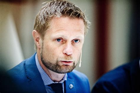 » weitere 1 übersetzungen für debatten innerhalb von kommentaren. Østlendingen - Abort-debatten gjorde folk triste og opprørte