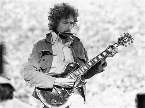 Get it as soon as wed, may 19. Bob Dylan unveils new 'Blood on the Tracks' box set ...