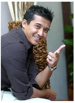 The older brother malek (aaron aziz) was imprisoned for five years after being betrayed… AARON AZIZ MALAYSIAN FAMOUS ACTOR KL GANGSTER, EVOLUSI KL ...