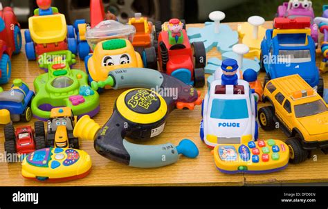 Second Hand Toys Hi Res Stock Photography And Images Alamy