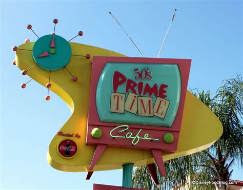 To which disney dares to ask the question: Review: 50s Prime Time Cafe | the disney food blog