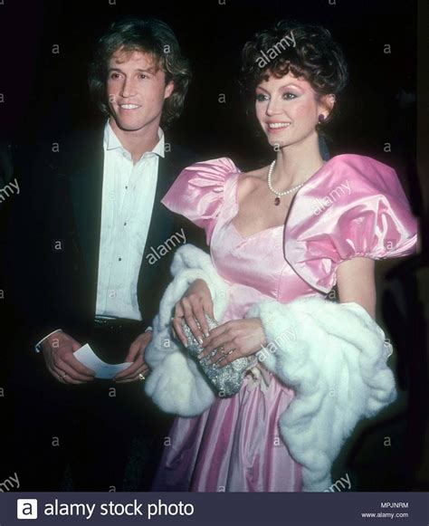 Osmond made the revelation about her late beau on the talk this week in a segment about bad breakups. Laden Sie dieses Alamy Stockfoto Andy Gibb Victoria ...