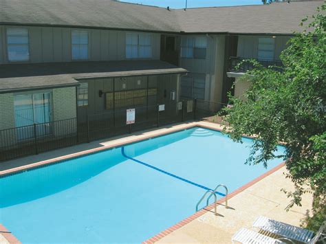 University Courtyard Apartments Apartments In Nacogdoches Tx