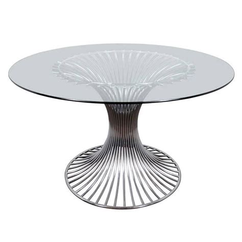 Invite some friends, order some takeout, and enjoy your new modern dining table. Mid-Century Modern Circular Dining Table with Sculptural ...