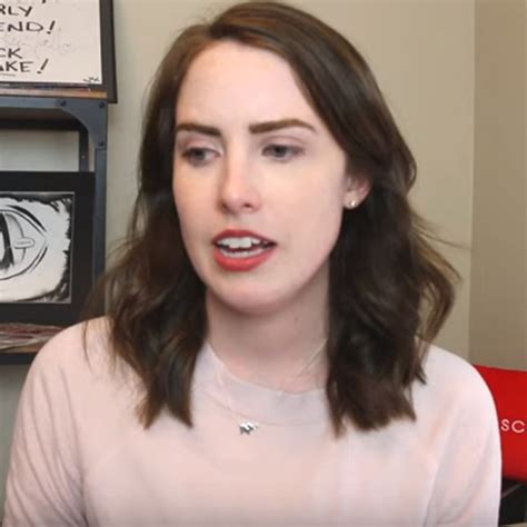 Overly Attached Girlfriend Laina Morris Breaks Up With Youtube E Online Au