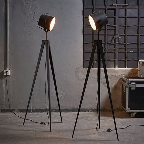 Versanora Vn L00020 Industrial Tripod Floor Lamps Blackgold