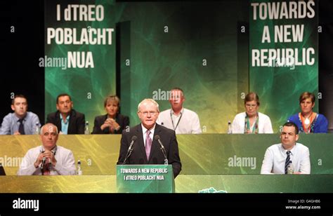 Sinn Fein Party Conference Stock Photo Alamy
