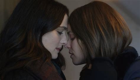 15 romantic lesbian movies to watch for your date night