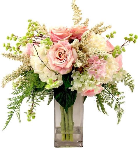 Creative Displays Mixed Rose And Hydrangeas Bouquet In A Glass Vase