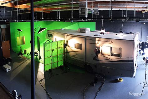 Spacious Film Production Studiosound Stage Rent This Location On