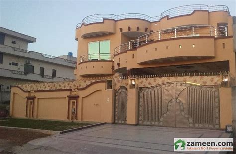 Charlize single attached house for sale in west beverly hills, dasmariñas cavite. 1 Kanal Triple Storey Luxury House In G-13/4 - Islamabad ...