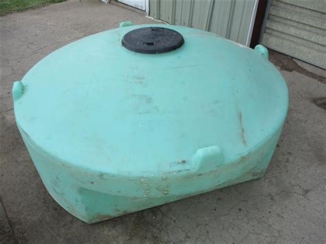 300 Gallon Poly Tank Bigiron Auctions
