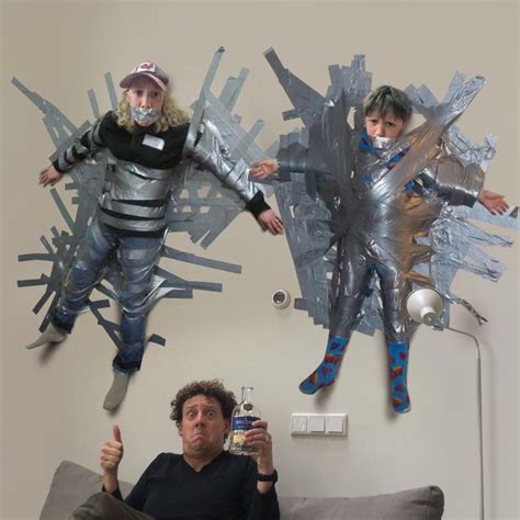 Dat lijkt missschien lastig, maar bekijk dit stappenplan maar eens. TAPE JE KIND NIET VAST AAN DE MUUR - Buskruit met...