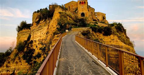 Civita Di Bagnoregio Visita Guiada A Pie De 15 Horas Getyourguide