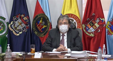 El senador jorge robledo fue quien citó el frustrado debate a la moción de censura. Moción de censura contra Carlos Holmes Trujillo no pasó en ...