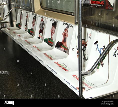 Atmosphere Arthur Christmas Mta Shuttle Unveiling At Grand Central