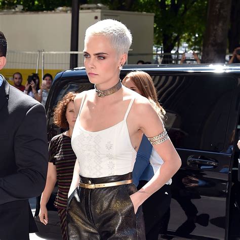 These Platinum Buzz Cuts Ruled The Chanel Couture Front Row Buzz Cut Women Buzzed Hair Buzz Cut