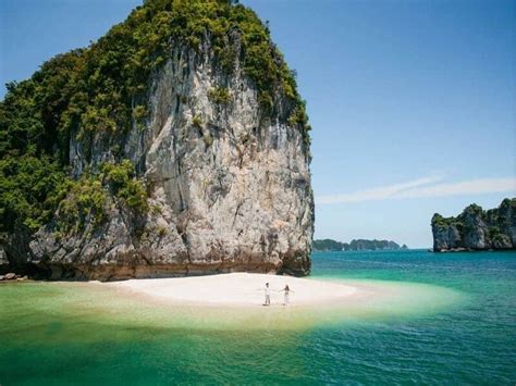 Ba Trai Dao Beach Unspoiled Beauty Inside Lan Ha Bay