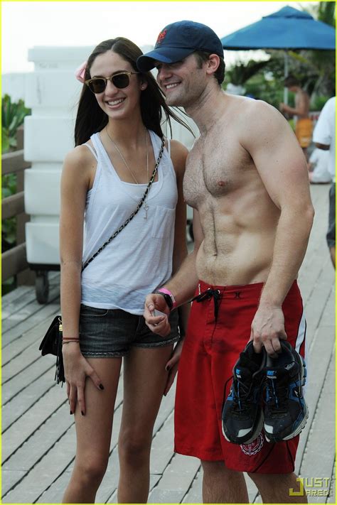 Photo Matthew Morrison Shirtless Miami Beach 03 Photo 2405538 Just
