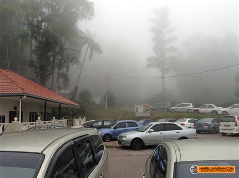 Selain dari itu, keindahan dan kesegaran suasana di bukit fraser juga menjadikan ia sebagai destinasi menarik, dengan ketinggian 1,420 meter dari aras laut membuatkan suhu di atas sini menjadi sejuk dan. Tempat Menarik Bukit Fraser Pahang