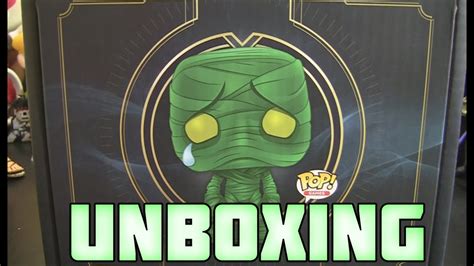 League Of Legends Collectors Box Unboxing Youtube