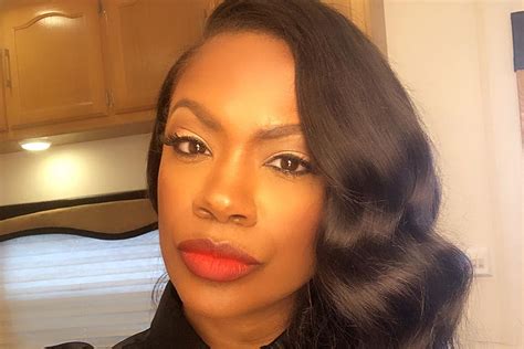 Kandi Burruss Goes Makeup Free Shows Dark Circles Without Filter The Daily Dish