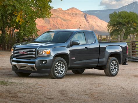 2020 Gmc Canyon Specs Price Mpg And Reviews