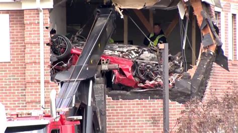 2 Dead After Porsche Crashes Into Buildings 2nd Floor