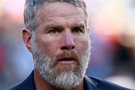 Brett Favre Finally Repays 600k In Mississippi Welfare Fraud Case Still Gets Threatened For