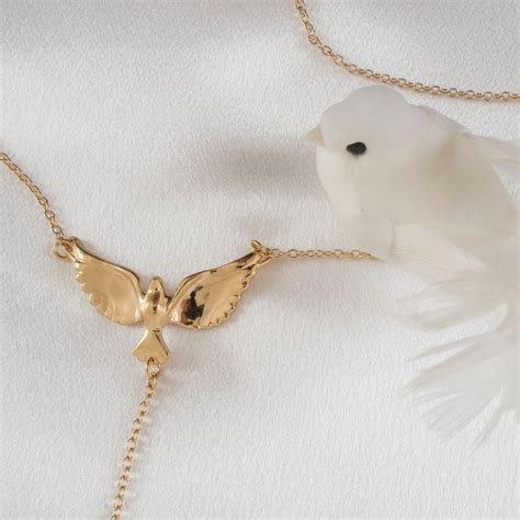 Waist Chain With Dove Pendant In Gold Or Silver