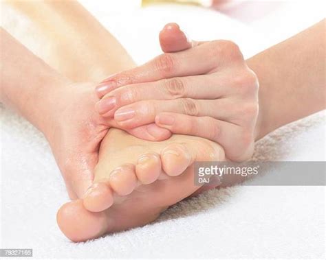 Bottom Massage Fotografías E Imágenes De Stock Getty Images