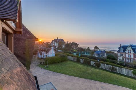 Find all the properties of ivan ballini estates on properstar. Manoir à vendre à Benerville-sur-Mer - Ivan Ballini