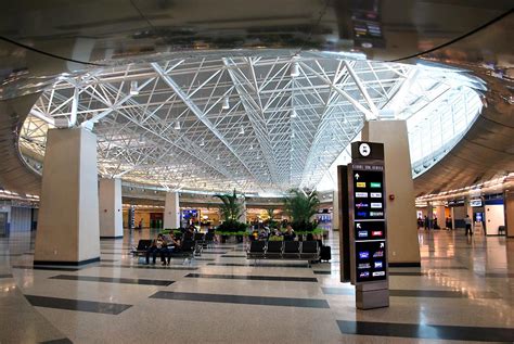 Miami International Airport Mia Mover System Miami Dade County