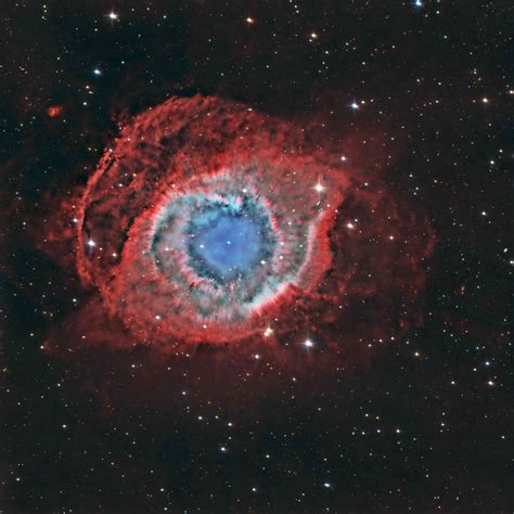 Helix Nebula Ngc 7293 Sky And Telescope Sky And Telescope