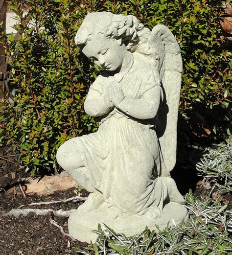 Handcrafted Stone Vintage Praying Angel Garden Sculpture Wind And Weather