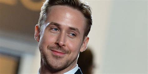 Ryan Gosling Sought For Neil Armstrong Biopic First Man Big Gay
