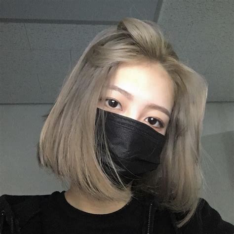 Pin By Miite On ᅠ ᅠᅠ Korean Hair Color Ulzzang Short Hair Short Hair Color