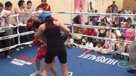 Child Boxing Round 1 Girls Youtube