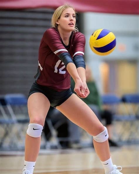 Pin By Benjamin Espinoza On Maddy Lethbridge Women Volleyball Female Volleyball Players