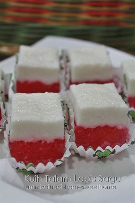 Very easy and simple malaysian sweet. Home Sweet Home: KUIH TALAM LAPIS SAGU