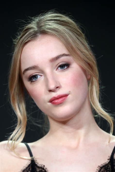My parents are called tim dynevor and sally dynevor i am the eldest i have a brother called samuel charles r. Hottest Woman 3/19/17 - PHOEBE DYNEVOR (Snatch)! | King of ...
