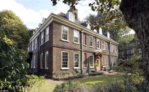 Seventeenth Century Forbes Mansion Goes On Sale Daily Mail Online